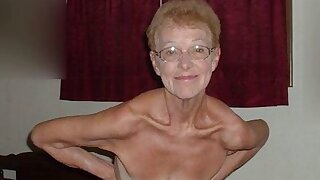 Grannies vecchio OMAFOTZE bello andare nudo