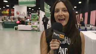 PornHub Aria a eXXXotica 2015 pornostar interviste 1 ° giorno