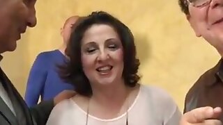 Italian BBW piuttosto trafficata