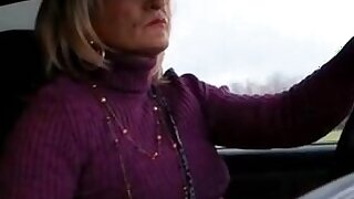 XHamster.com 1668273 crossdresser outdoor nuovo giorno 2013.mp4