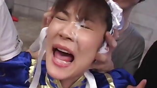 Chun-Li Cosplay Giapponese Babe tentare in enorme bukkake gangb