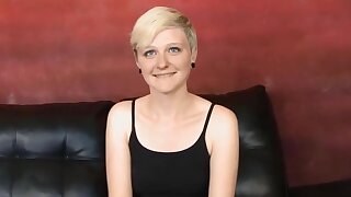 Krys foxy ottiene il suo asino di gola emo 18 anni scopata duro