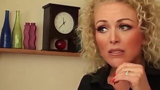 Maturo subslut assfucked difficile e punito con cum in bocca