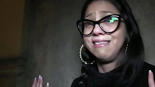 Odoredel spagnola amatoriale creampied closeup
