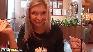 Tatianna Yuki In Hot Anal Fuck In A Public Toilet